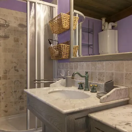 Borgo Buio Town House * Montepulciano