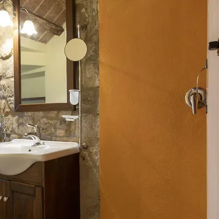 Borgo Buio Town House *